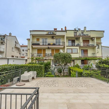 Apartment Sandro Crikvenica Eksteriør bilde